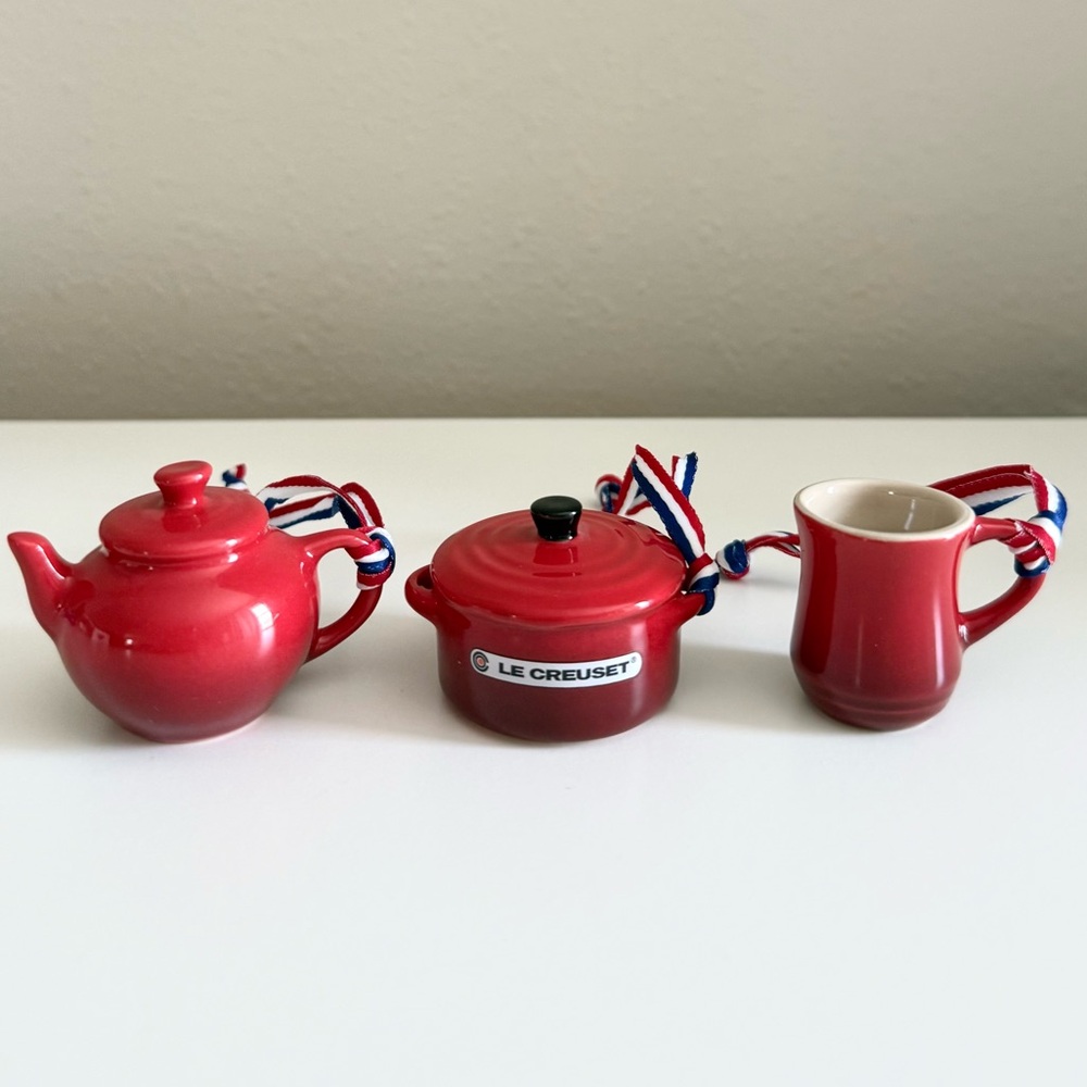 Le Creuset Red Miniature Tea Oranament Set